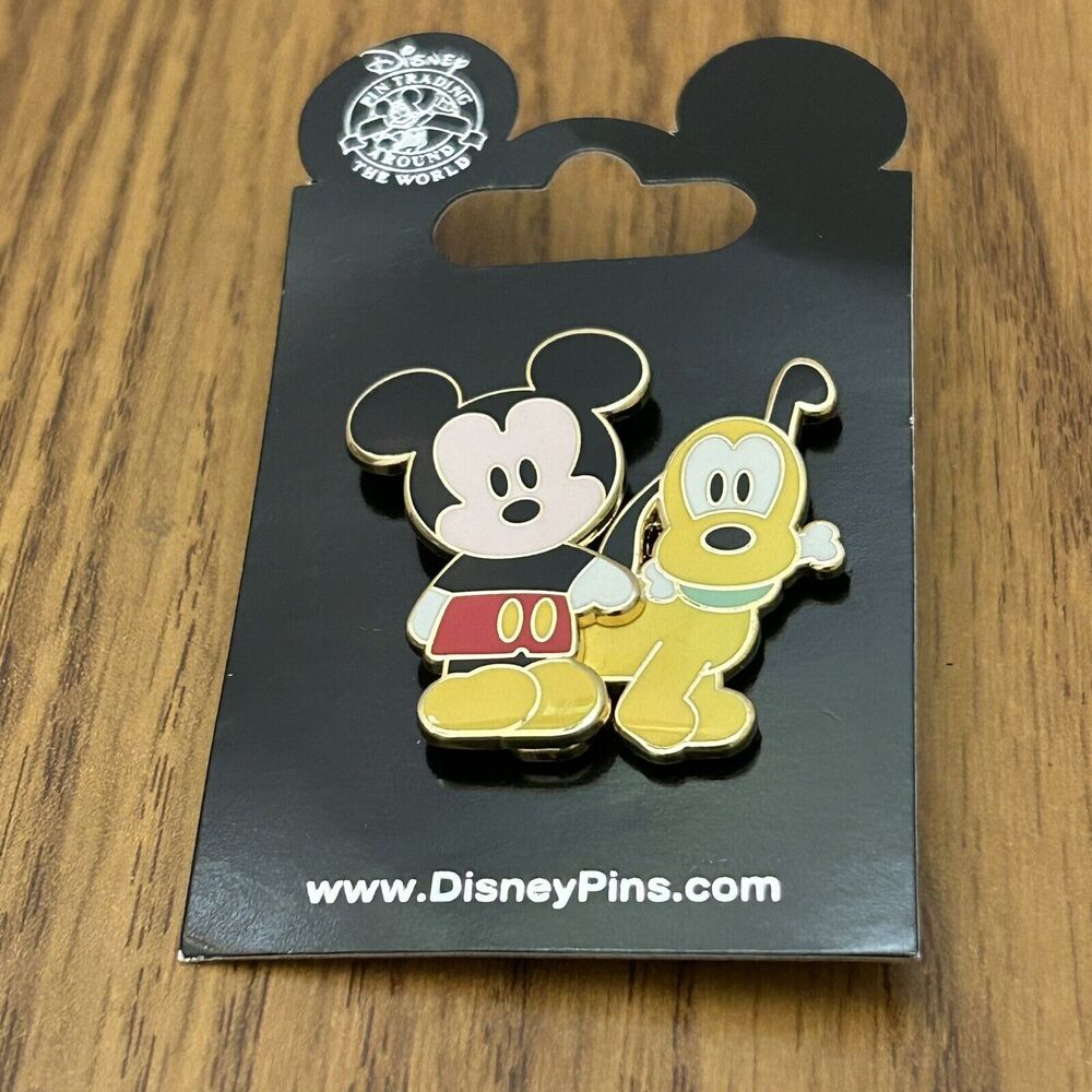 Disney Parks Collection Pin Mickey Mouse & Pluto Trading Walt Disney